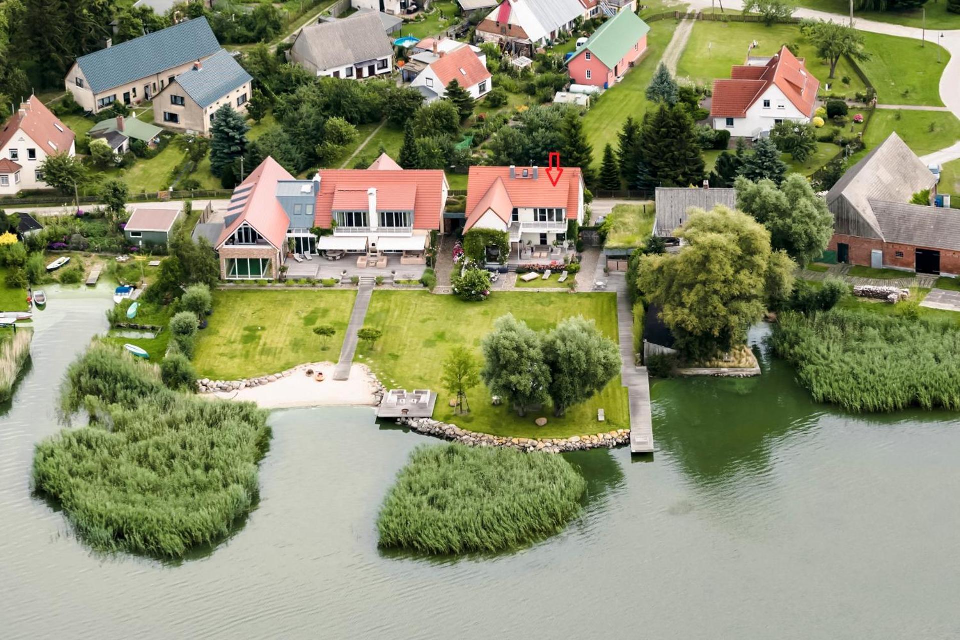 Peeneblick - Traumhaus In Exklusiver Direktlage Am Wasser Mit Eigenem Bootssteg Fuer 8 Personen Rankwitz Ngoại thất bức ảnh
